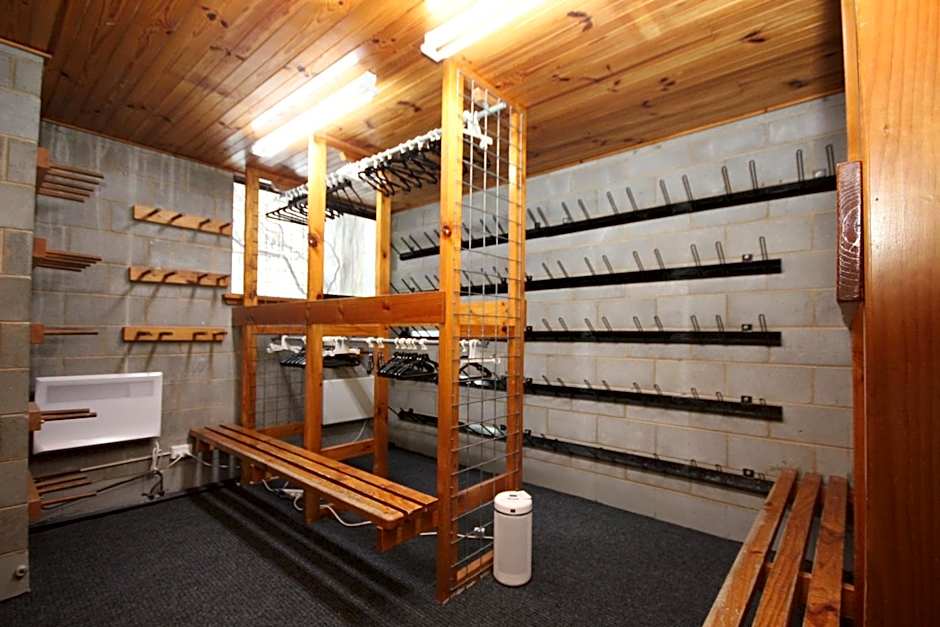 Lakeside Falls Creek