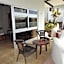Lazare Picault Hotel