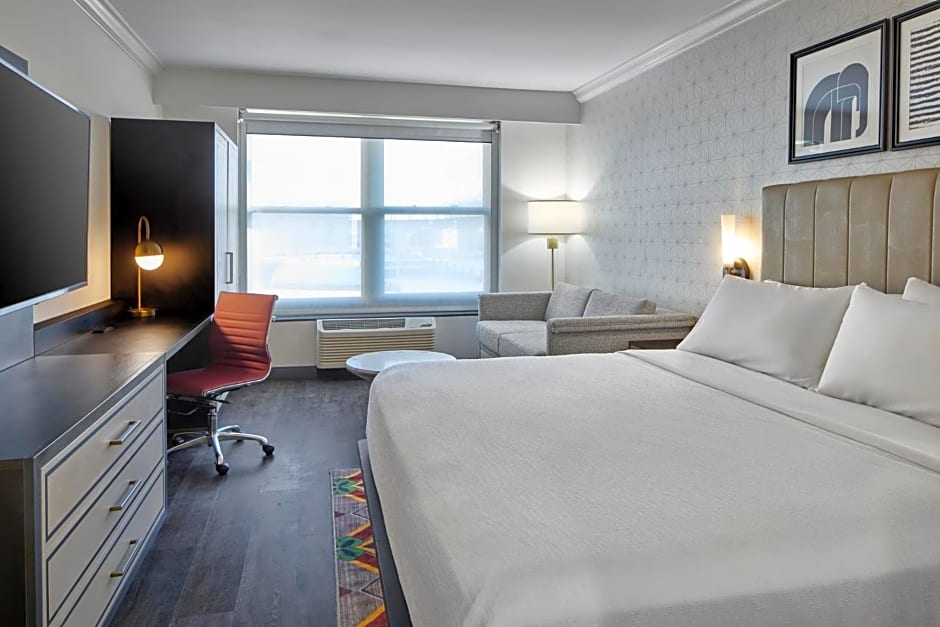 Hotel Indigo Cleveland Downtown, an IHG Hotel