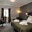 Home Hotel Uman