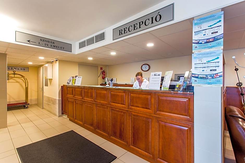 Luxury Apartment Hotel Siófok