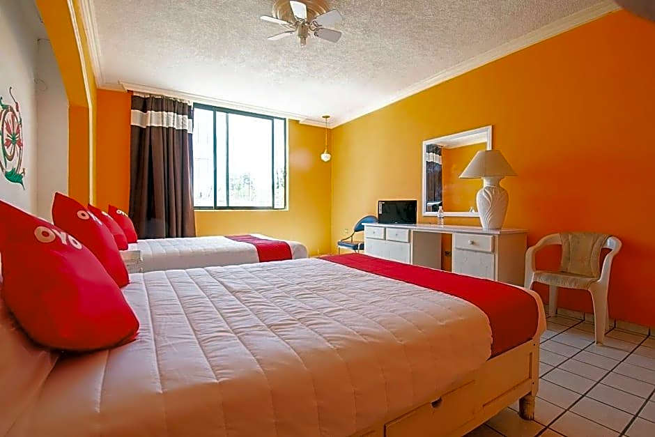 OYO Hotel Casino Del Valle