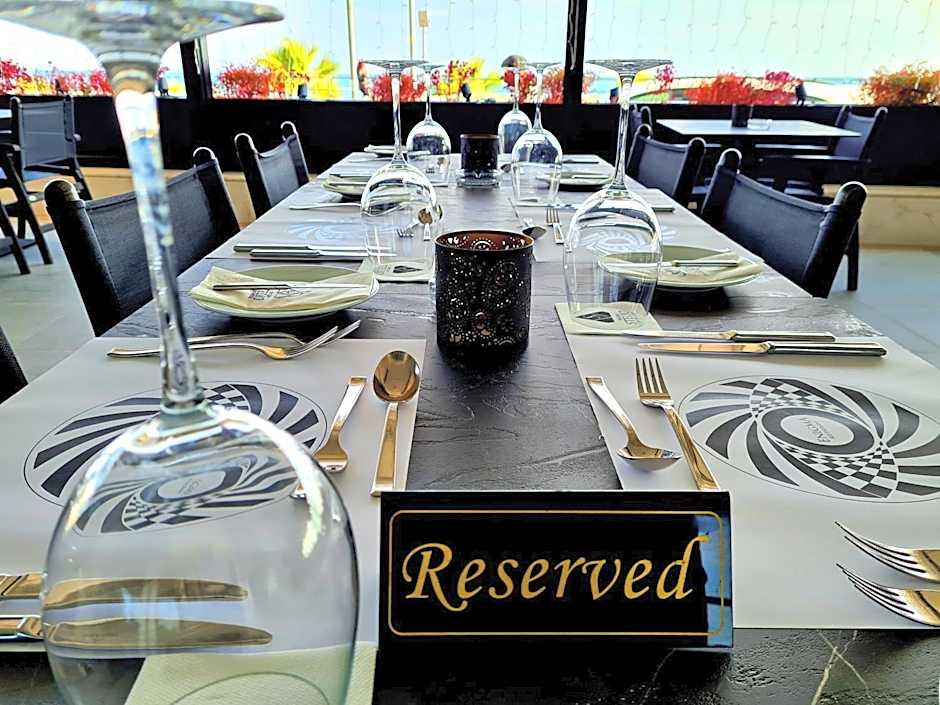 The Ciao Stelio Deluxe Hotel (Adults Only)