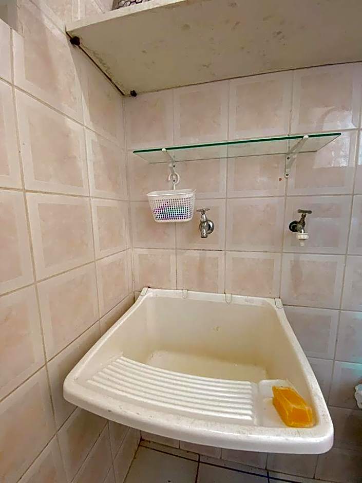 Apto lindo e aconchegante com piscina 202A