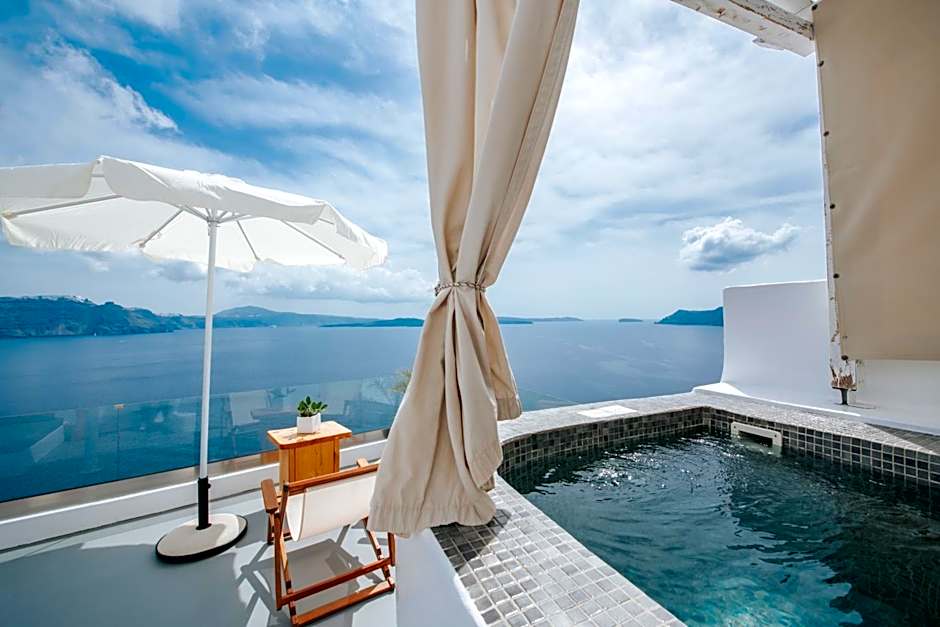 Virginia's Cave Villas