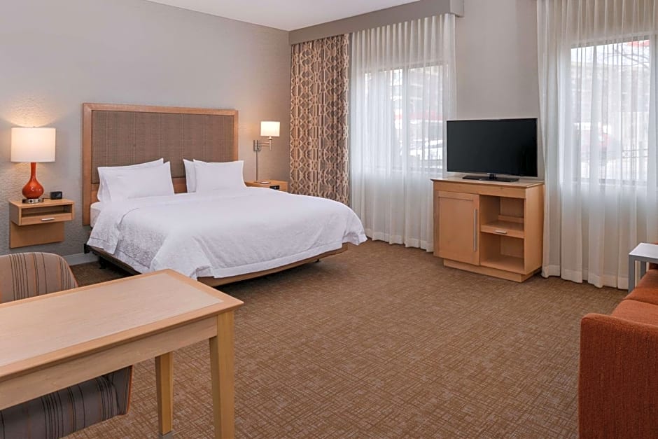 Hampton Inn By Hilton & Suites Denver-Speer Boulevard