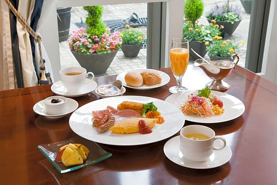 Takakura Hotel Fukuoka