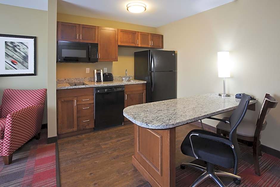 Gateway Park Hotel and Suites - Sioux Falls -Tea