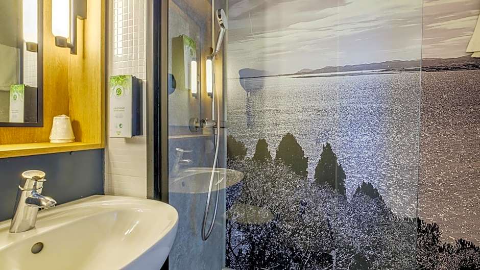 Campanile PRIME - Nice Airport