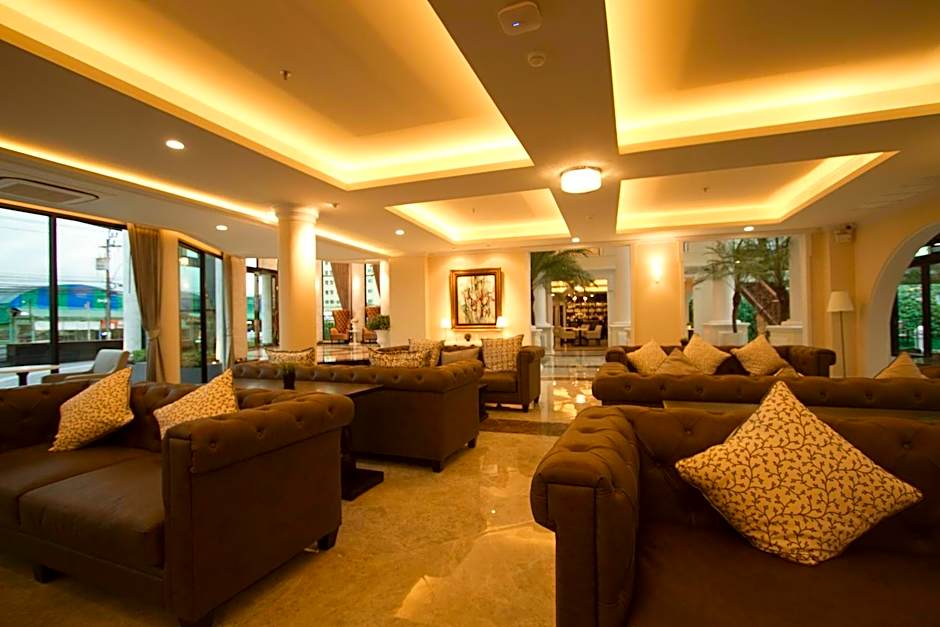 The Green View Hotel