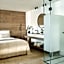 Hotel Adonis