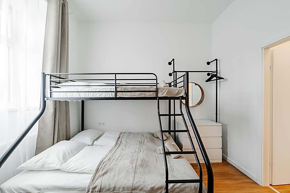 Modern Central City Rooms