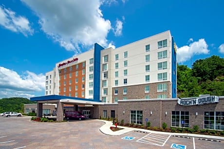 Hampton Inn & Suites by Hilton Nashville North Skyline