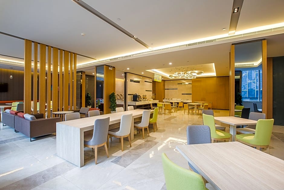 Holiday Inn Express Bengbu Downtown, an IHG Hotel