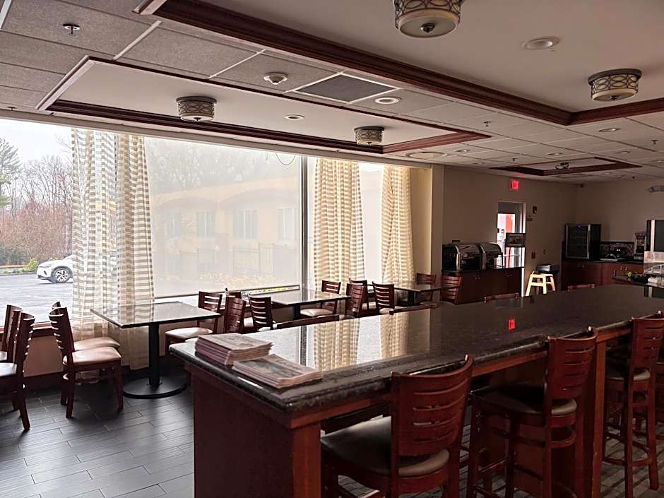 Hamden Hotel and Suites HAMDEN - NEW HAVEN