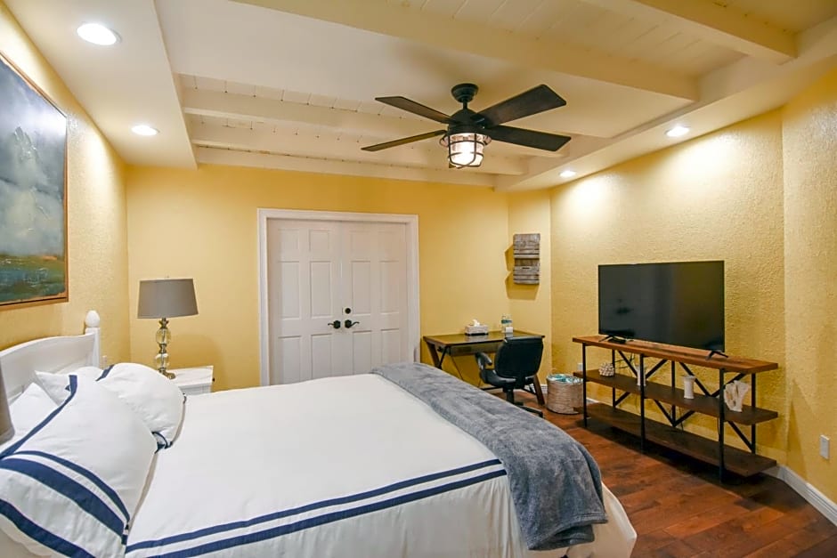 Quinta Pacifica Beachfront Villas
