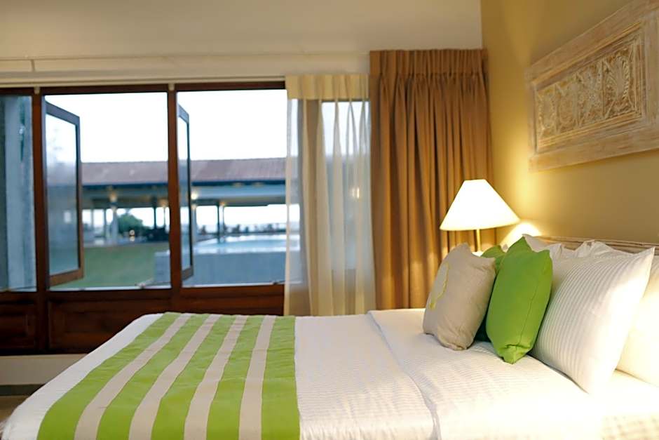 Photo 1 of 4 of Deluxe, Sea View, Balcony