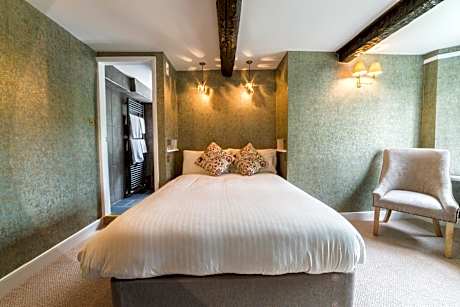 Double Room with Shower