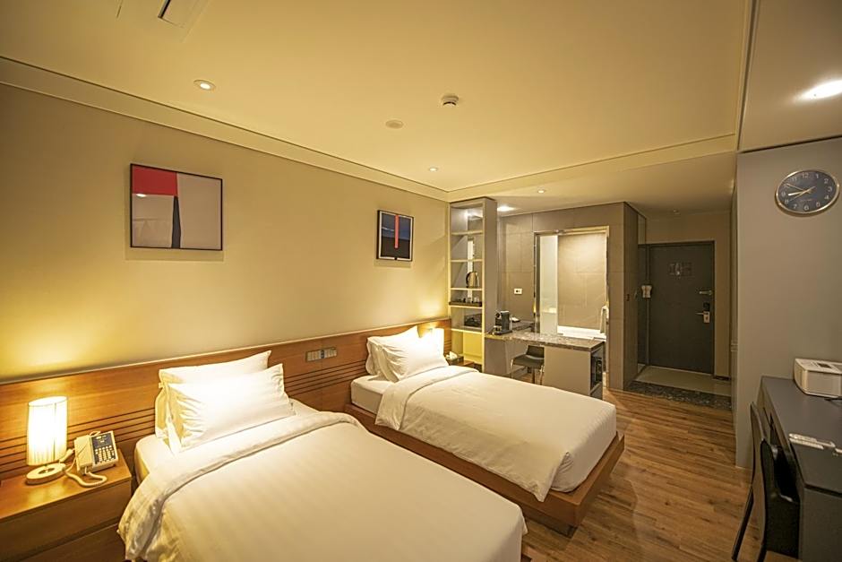 J One Hotel Cheongju