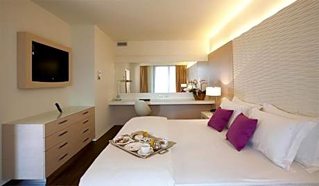 Standard Double Room with Side Sea View