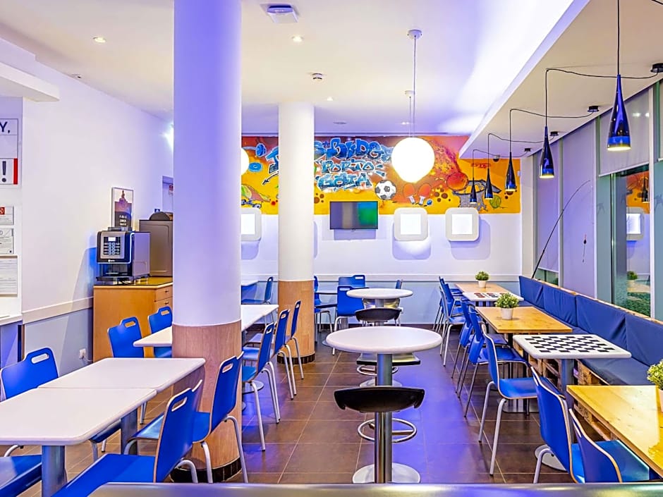 Hotel ibis Budget Porto Gaia