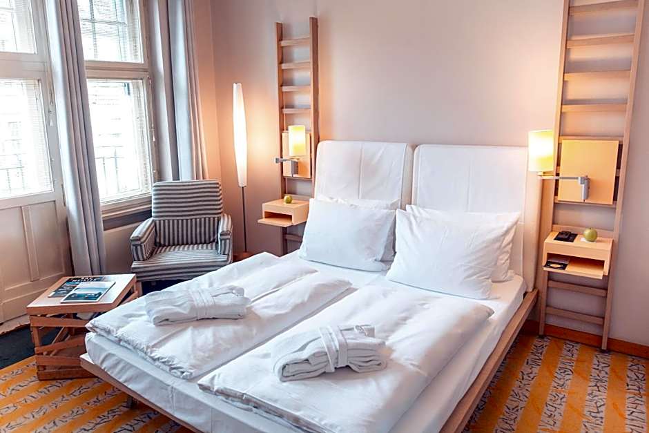 Hotel Bleibtreu Berlin by Golden Tulip