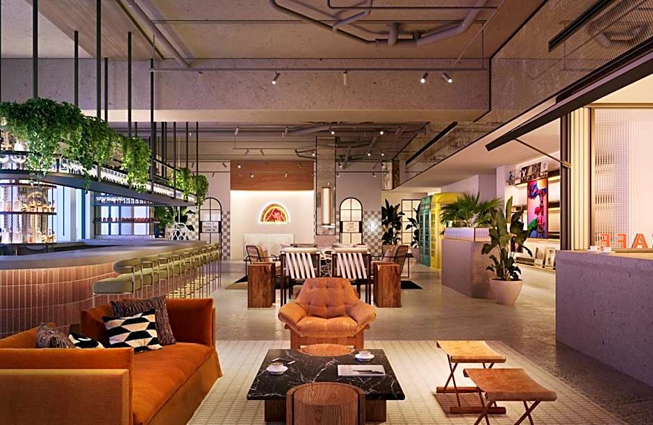 Moxy St. Petersburg Downtown