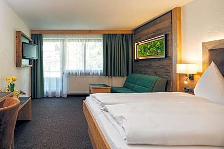 Superior Double Room with Balcony