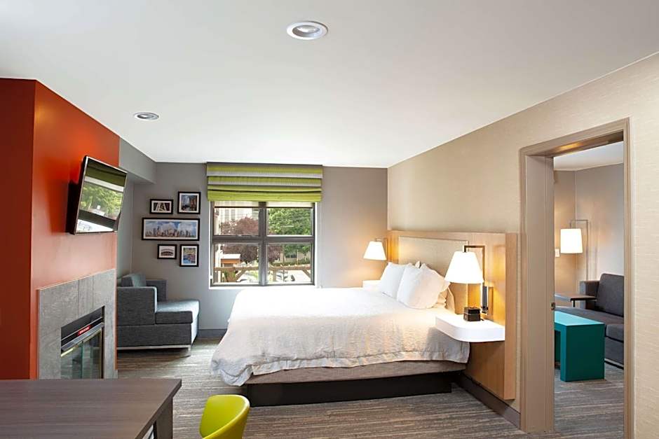 Hampton Inn By Hilton And Suites Seattle-Downtown