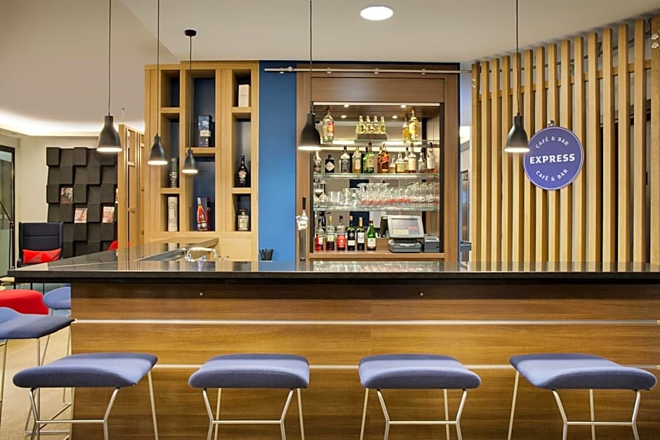 Holiday Inn Express Stuttgart Airport, an IHG Hotel