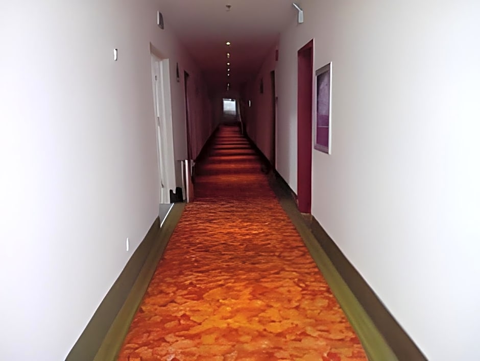 Greentree Inn Jinan Pingyin Express