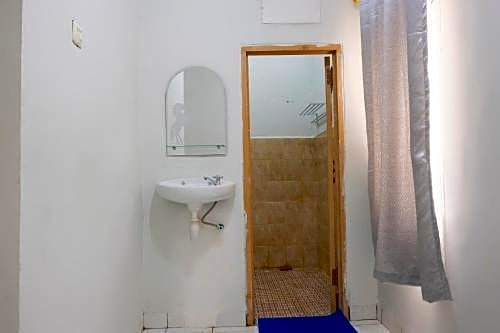 OYO 3115 Branti Raya Guest House Syariah