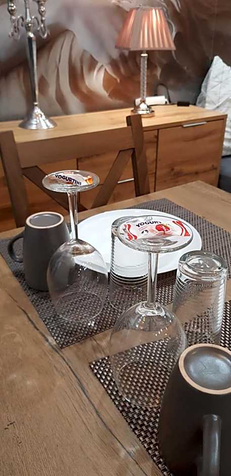 Apartamenty PRETTY WOMAN meldunek samodzielny 24h - noclegi Bytom Chorzów Katowice