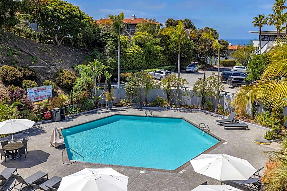 The Encinitan Hotel & Suites
