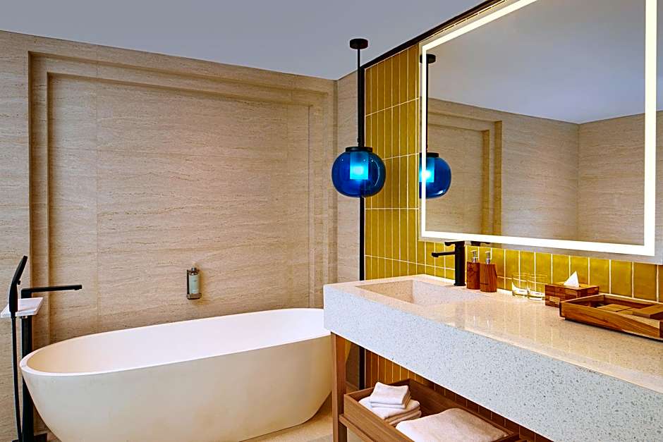 voco Bali Seminyak By IHG