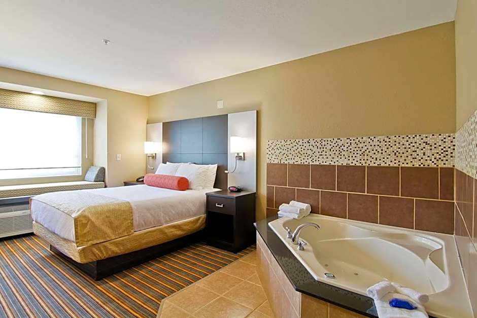 Best Western Plus Woodstock Inn & Suites