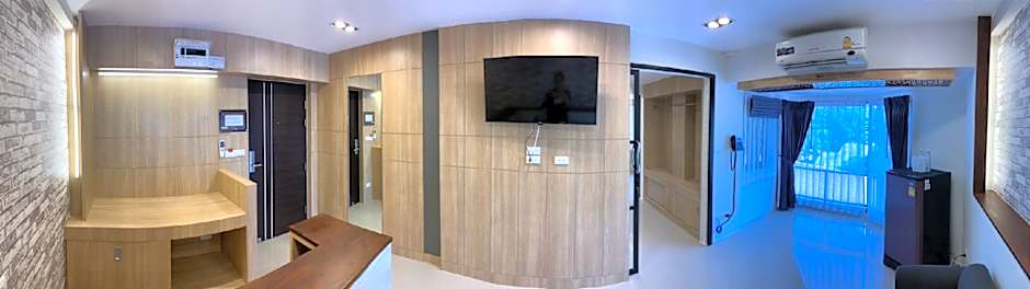 Photo 1 of 7 of Junior Suite