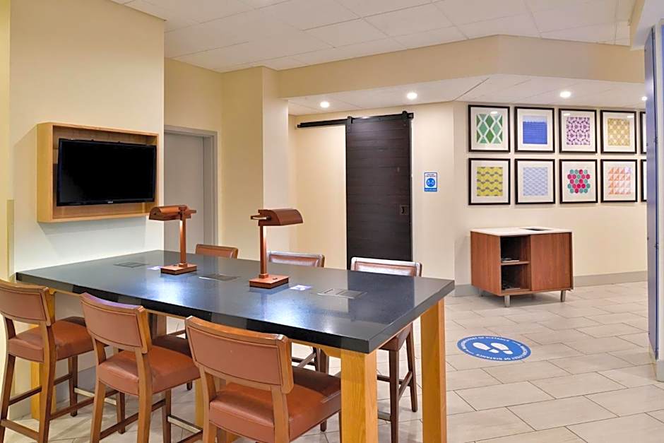 Holiday Inn Express Blowing Rock South By IHG