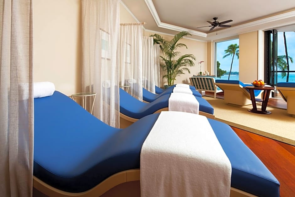 Moana Surfrider, A Westin Resort & Spa, Waikiki Beach