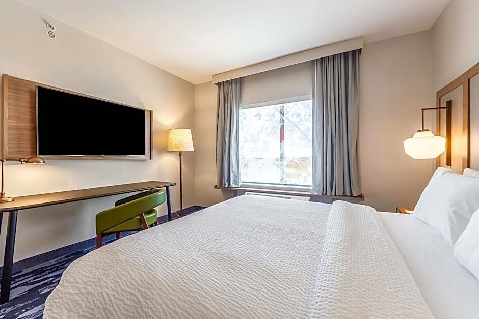 Fairfield Inn & Suites by Marriott Dallas Arlington South