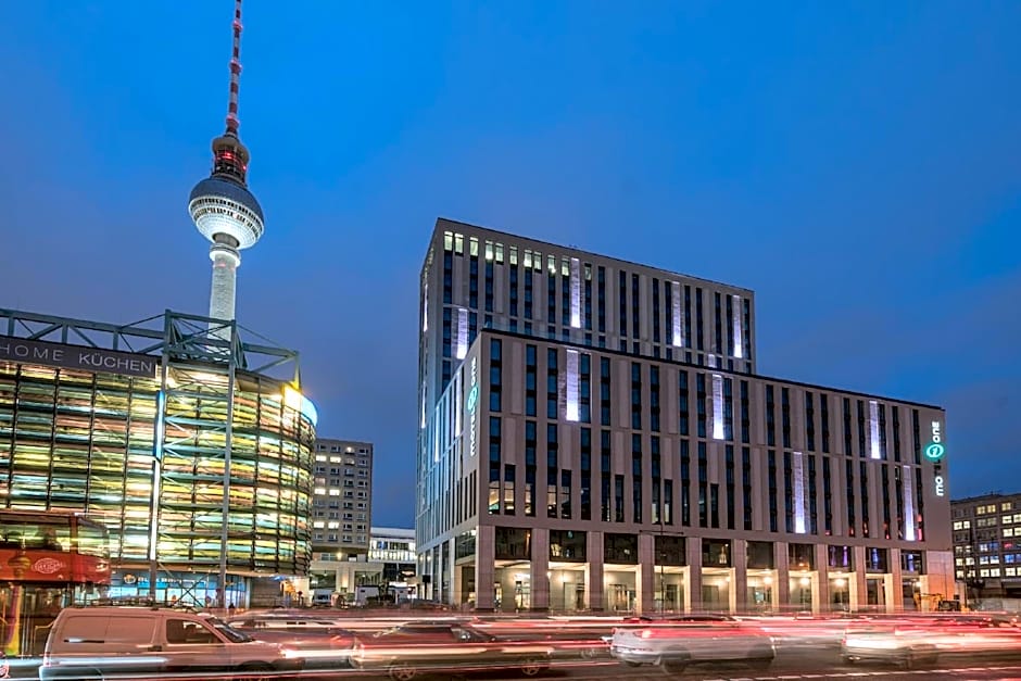 Motel One Berlin-Alexanderplatz