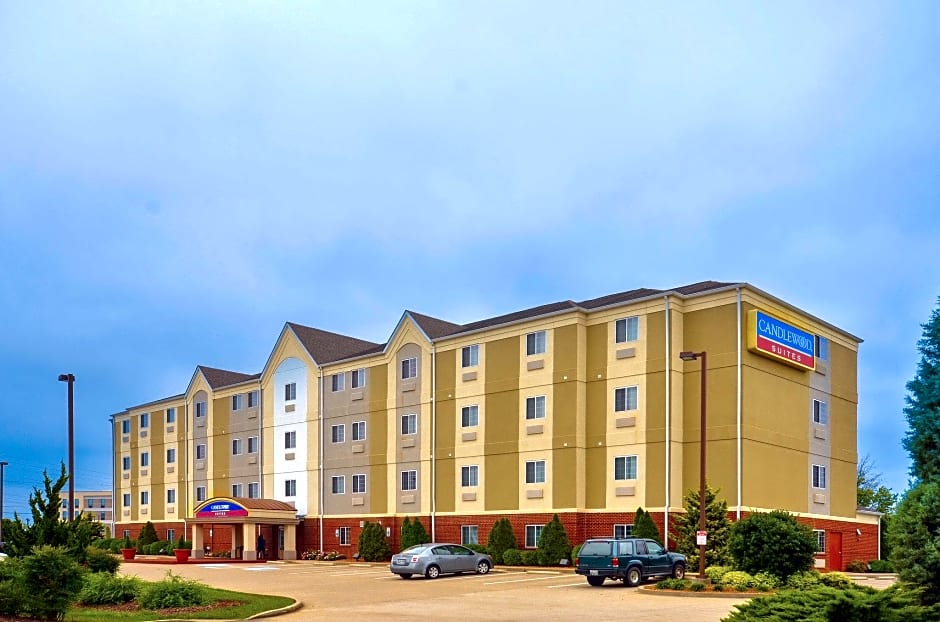 Candlewood Suites Clarksville By IHG