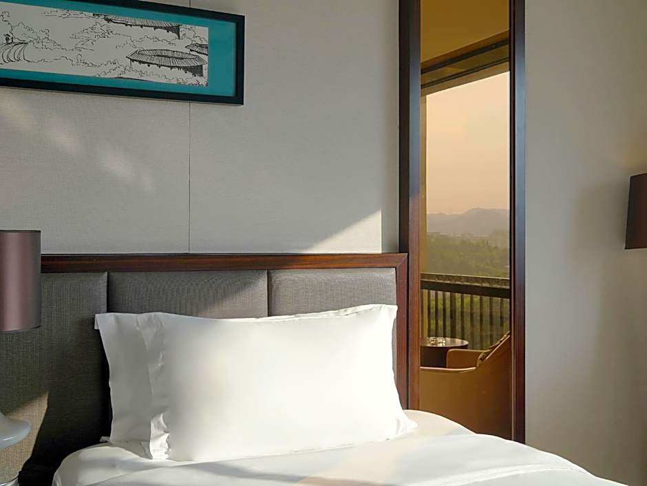 Howard Johnson Changsheng Plaza Meizhou