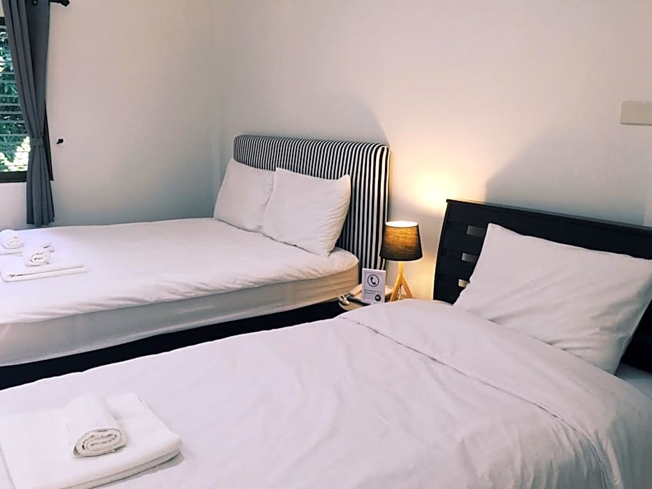 Maalamaii Hotel