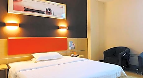 7Days Inn Binzhou Wuti Zhongxin Street