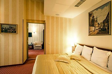 Junior Suite with Large Double Bed