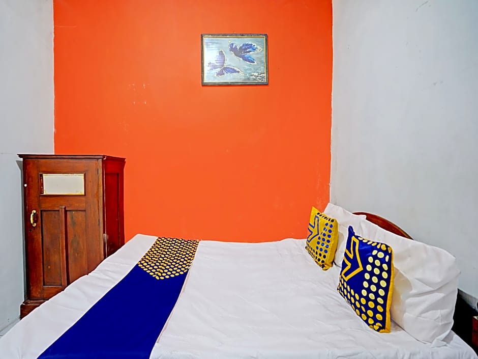 OYO Life 92921 Omaya Kost Syariah