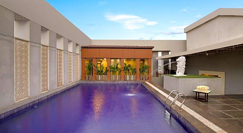 Royal Orchid Central Grazia Hotel