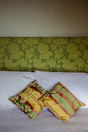Double Room with Lake View