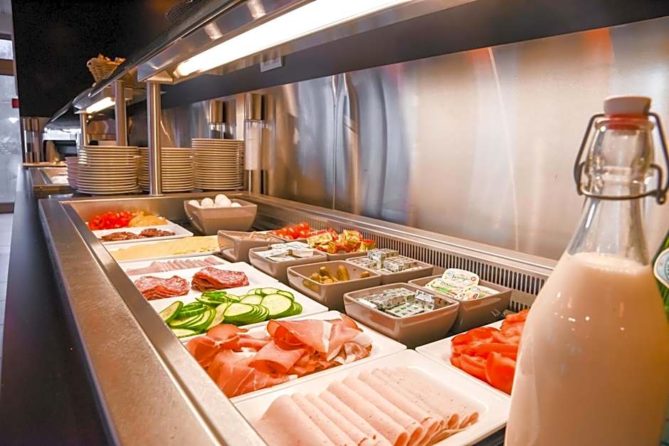 Mandarina Hotel Luxembourg Airport